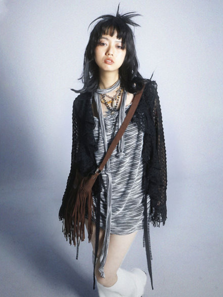 Women's Knits Tees KOSAHIKI Hollow Out Sun Protection Cardigan Y2k Aesthetic Women Summer Girl Vintage Knitwear Tassel Ruffle Jackets Punk Kardig