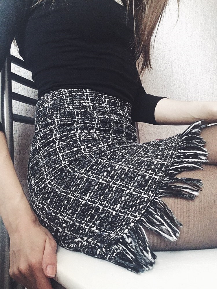 Skirts Colorfaith Vintage Plaid Tassel Korean Fashion Tweed Skater Sexy Checkered Spring Summer Women Woolen Mini Skirt SK5583 230308