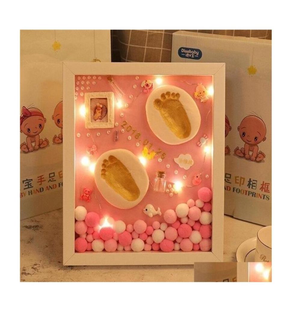 Keepsakes 3D Diy Baby Hand Print And Footprint Soft Clay Po Frame For Born Milestone Cards Infant Casting Kit Souvenir Set Lj201216470141
Keepsakes 3D Diy Baby Hand Print And Footprint Soft Clay Po Frame For Born Milestone Cards Infant Casting Kit Souvenir Set Lj201216470141