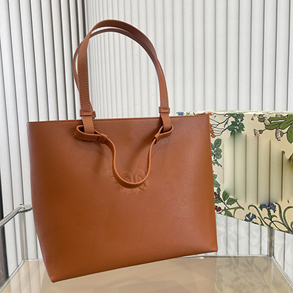 Luxury designer large Tote bags Large capacity handbags totes shopping bags letter shoulder bag portable Holiday beach women handbag, White
Luxury designer large Tote bags Large capacity handbags totes shopping bags letter shoulder bag portable Holiday beach women handbag, White