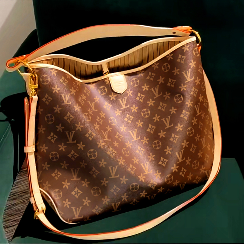 Top Quality Handbags Women Leather Shoulder bags Luxurys Designer Messenger Bag Purse Brand louise viuton Graceful Handbag Ladies Satchel Wallet M43703, Brown
Top Quality Handbags Women Leather Shoulder bags Luxurys Designer Messenger Bag Purse Brand louise viuton Graceful Handbag Ladies Satchel Wallet M43703, Brown