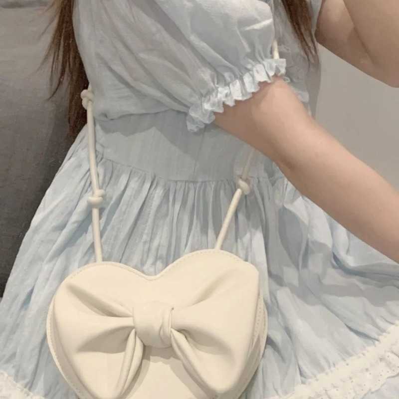 Shoulder Bags Cute White Heart Female Harajuku Kawaii Small Bowknot Crossbody Women Cell Phone Purse Womens Pouch 230309