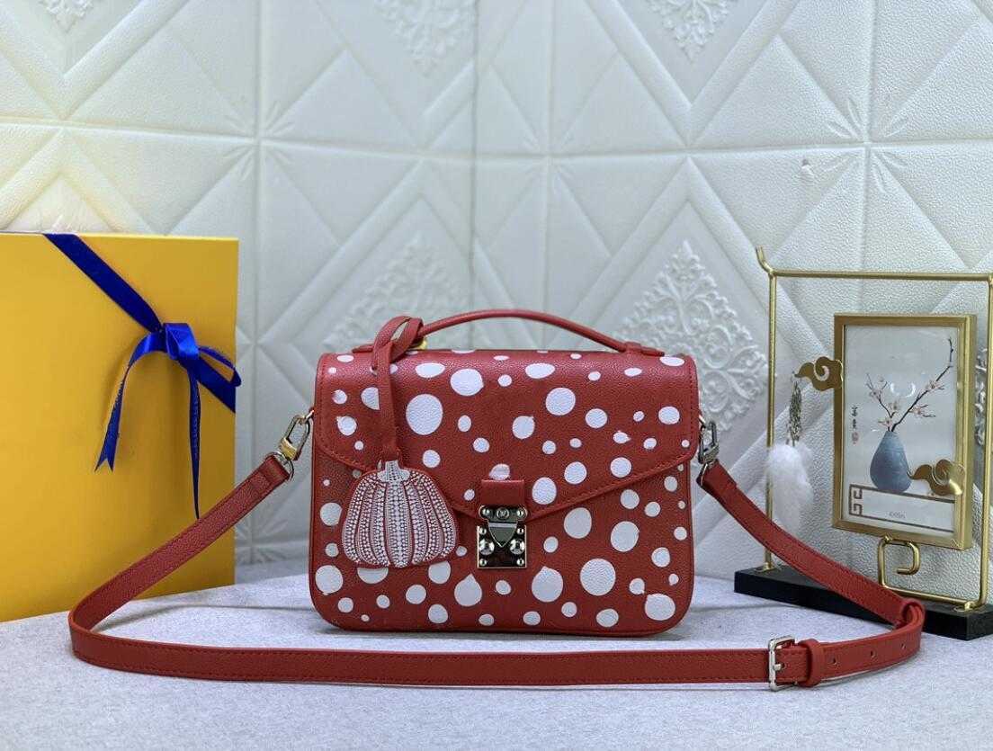 Luxury Pochette Designer Crossbody Bag Metis Women Handbags Purse yk Genuine Leather Dot Pattern Fashion Flap Shoulder Bags Letters Removable Strap M46409, Make up the difference
Luxury Pochette Designer Crossbody Bag Metis Women Handbags Purse yk Genuine Leather Dot Pattern Fashion Flap Shoulder Bags Letters Removable Strap M46409, Make up the difference