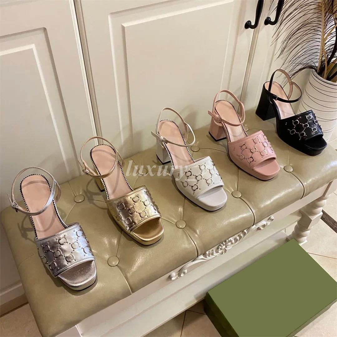 Designer Sandals Women Platform Stud sandal Interlocking Embellished Mules Ankle Strap Chunky High Heels Mini Double G Waterproof Shoes 8.5cm
Designer Sandals Women Platform Stud sandal Interlocking Embellished Mules Ankle Strap Chunky High Heels Mini Double G Waterproof Shoes 8.5cm
