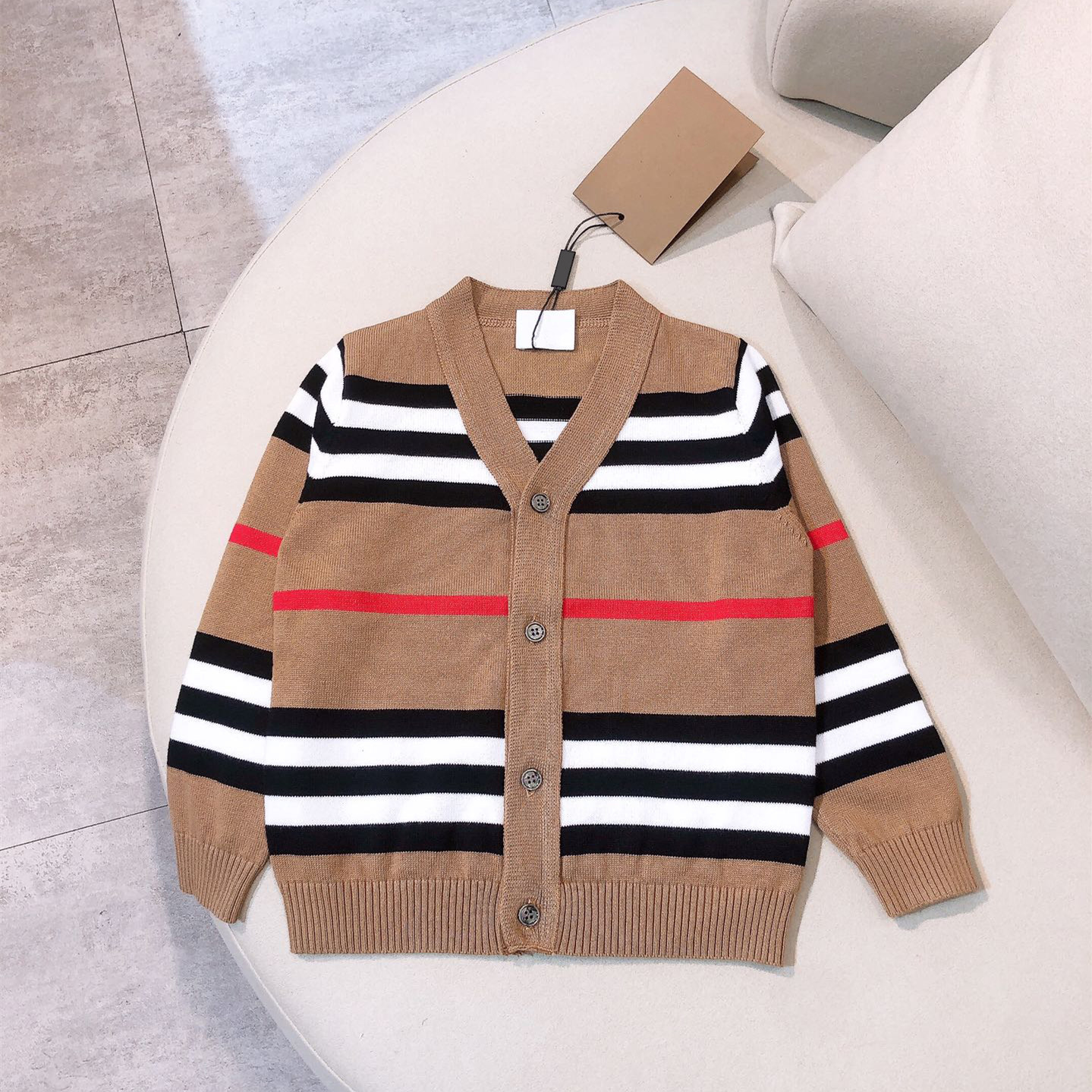 Children's Clothing Boys Girls Sweaters Cardigan Autumn Designer Striped Kids Clothes Warm Letter Wool Child Spring Clothes, Brown
Children's Clothing Boys Girls Sweaters Cardigan Autumn Designer Striped Kids Clothes Warm Letter Wool Child Spring Clothes, Brown