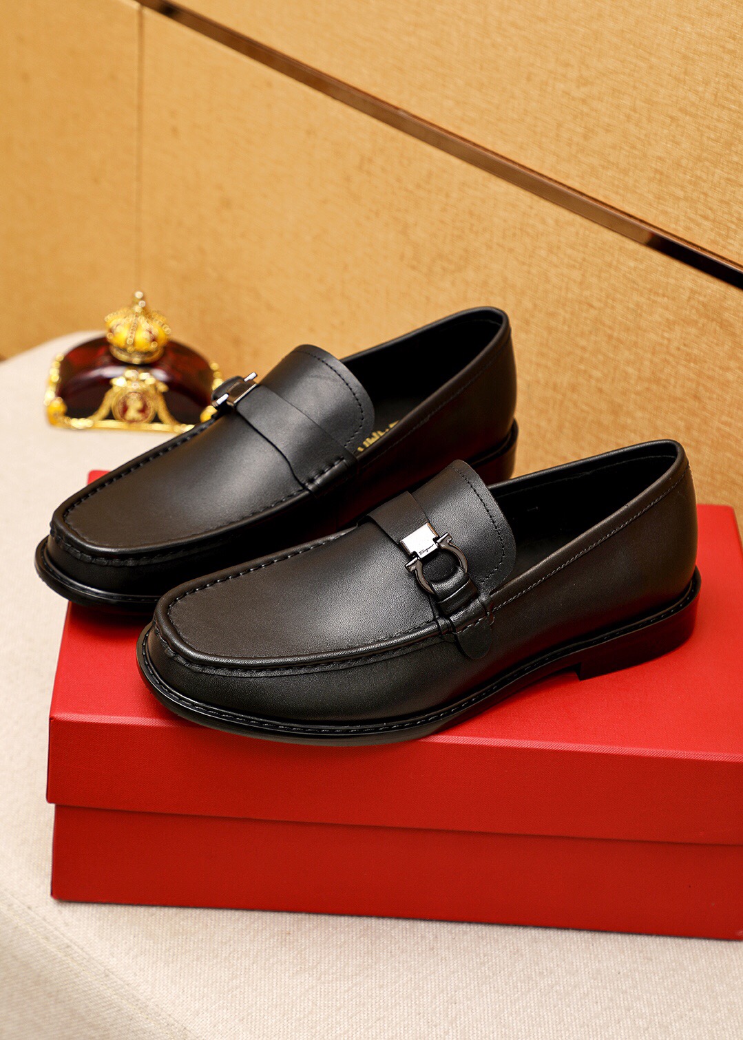 2023 Men Dress Shoes Genuine Leather Oxfords Brand Designer Footwear Fashion Brogue Shoes High Quality Business Formal Flats Size 38-45, Black 2
2023 Men Dress Shoes Genuine Leather Oxfords Brand Designer Footwear Fashion Brogue Shoes High Quality Business Formal Flats Size 38-45, Black 2