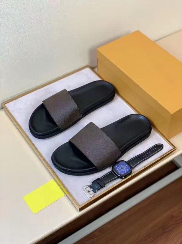 HOT MULE WATERFRONT sandals for flat feet Men Women Slide Sandals Designer Shoes Luxury Slide Summer Fashion Wide Flat Slippery Thick Sandals Slipper Flip Flops
HOT MULE WATERFRONT sandals for flat feet Men Women Slide Sandals Designer Shoes Luxury Slide Summer Fashion Wide Flat Slippery Thick Sandals Slipper Flip Flops
