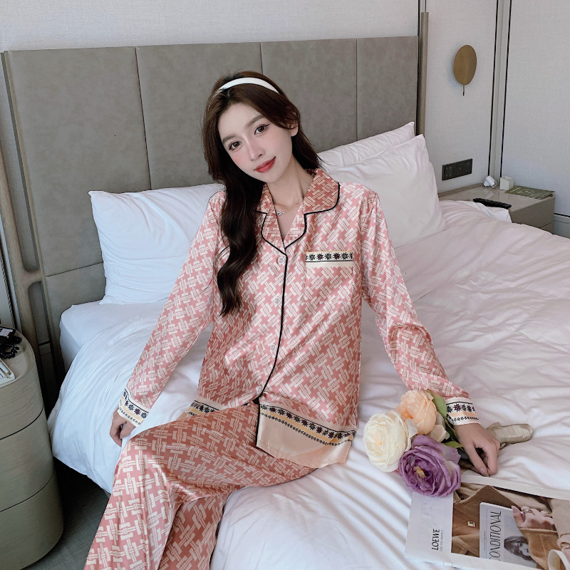 Women's Sleepwear Ice Silk Pajamas Women's Spring and Autumn Long-sleeved Two-piece Thin Silk Home Service Silk Sexy Large Size Women's