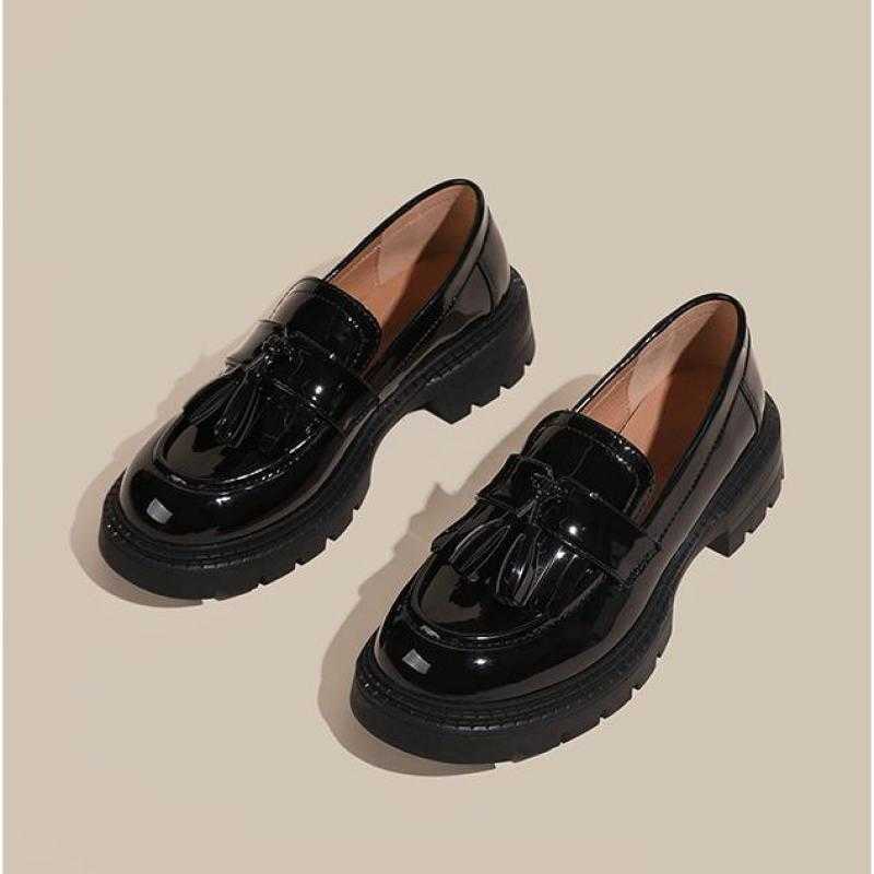 Dress Shoes English Style Low Heel Black Shoes Women Tassel Patent Leather Loafers Shoes For Women