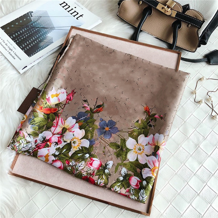 High quality 100% silk scarf fashion print pattern ladies collar 180*90cm shawl designer scarfs Women Outdoor Beach Shawl Silk Scarves
High quality 100% silk scarf fashion print pattern ladies collar 180*90cm shawl designer scarfs Women Outdoor Beach Shawl Silk Scarves