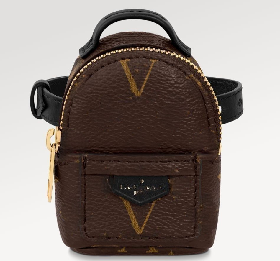 Luxury designer cow leather bracelet women's hardware glamour backpack decoration PARTY PALM
Luxury designer cow leather bracelet women's hardware glamour backpack decoration PARTY PALM
