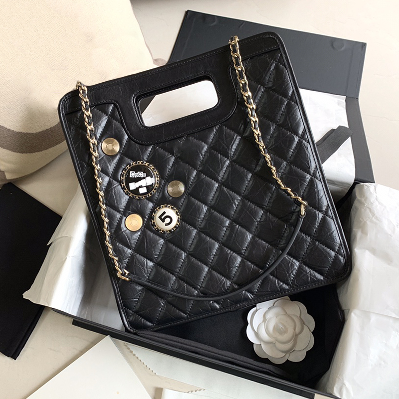 10A Mirror quality Designer Badge Flap Bags 29CM Luxuries Chain Bags Diamond Lattice Shoulder Handbag With Box C239
10A Mirror quality Designer Badge Flap Bags 29CM Luxuries Chain Bags Diamond Lattice Shoulder Handbag With Box C239