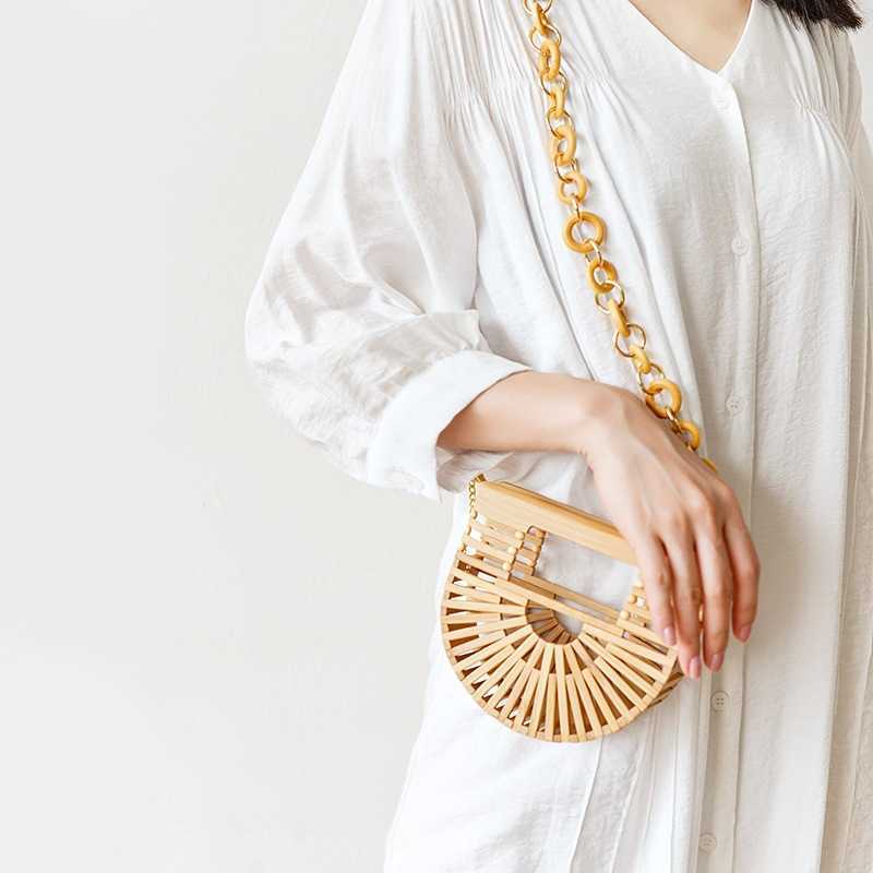 designer bags Woven Small Bag 2021 New Straw Bag Fake Single Shoulder Bag Bamboo Basket Waist Bag Female 230309, Sky blue
designer bags Woven Small Bag 2021 New Straw Bag Fake Single Shoulder Bag Bamboo Basket Waist Bag Female 230309, Sky blue