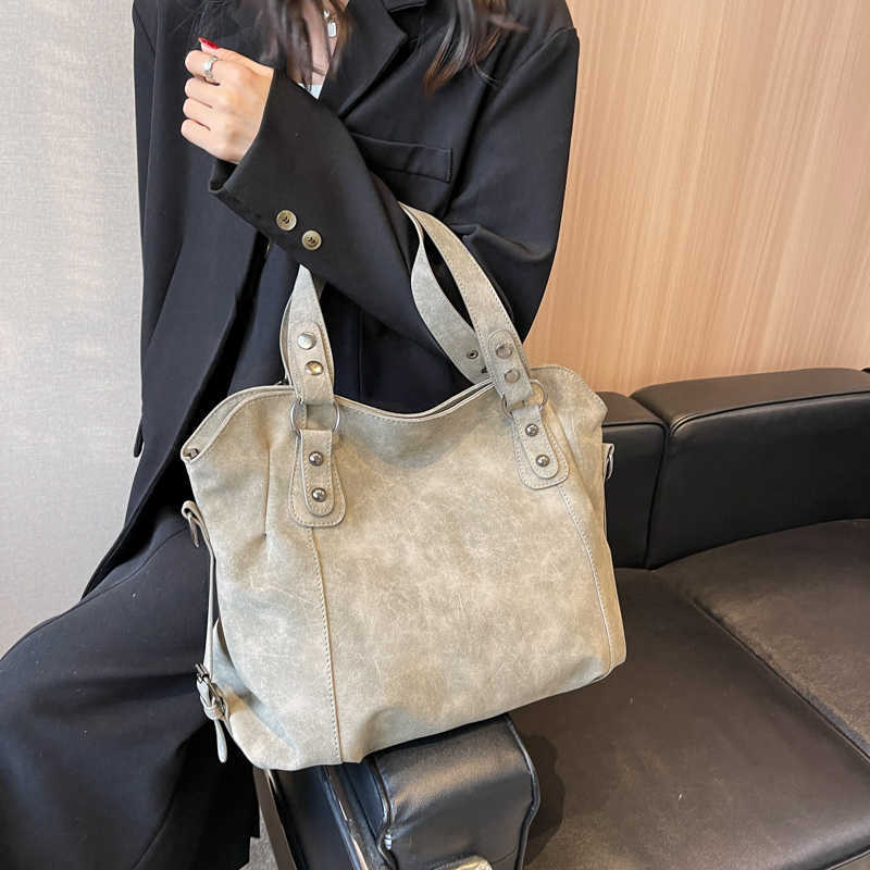 HBP Fashion Leather Shoulder Side Bag For Women Tend Female Simple Large High Capacity Handbags And Purses