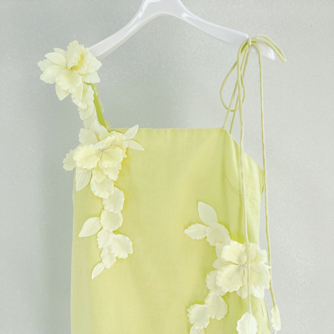 Casual Dresses 2023 Australian fashion 3D embossed pure natural linen material meticulously made dress 00, Yellow
Casual Dresses 2023 Australian fashion 3D embossed pure natural linen material meticulously made dress 00, Yellow