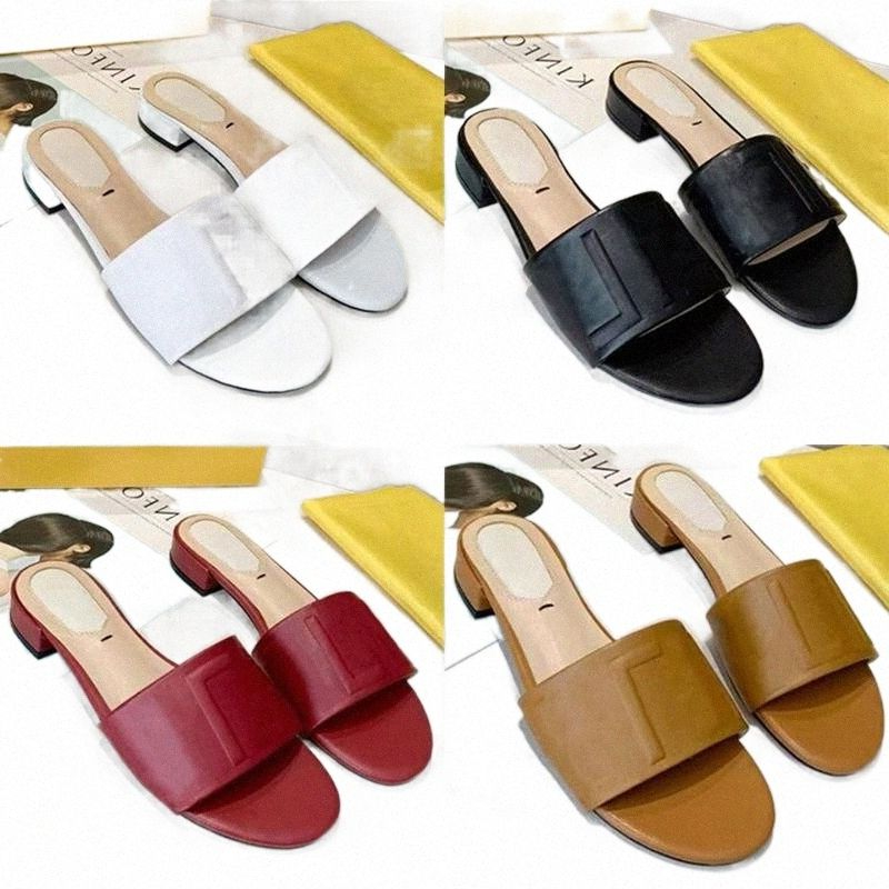 New Summer Slippers Black Leather Slides slippers Women Designer Sandals Lettering Calfskin 25 mm Flats Slipper Flip Flops Summer Beach Shoes, Color 4
New Summer Slippers Black Leather Slides slippers Women Designer Sandals Lettering Calfskin 25 mm Flats Slipper Flip Flops Summer Beach Shoes, Color 4