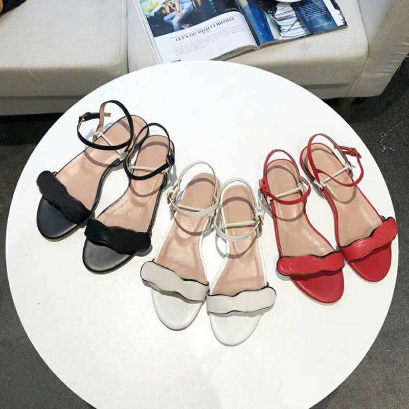 Classic High Heeled Sandals FLAT 7.5cm 10.5cm Leather Heels Sandals Dress Shoes Heel For Women Summer Luxury Designer Sandals Foot Strap Heeled NO021
Classic High Heeled Sandals FLAT 7.5cm 10.5cm Leather Heels Sandals Dress Shoes Heel For Women Summer Luxury Designer Sandals Foot Strap Heeled NO021