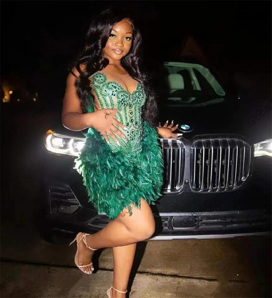 Green Sheer O Neck Short Prom Dress For Black Girls Beaded Birthday Party Dresses Feather Mermaid Mini tail Homecoming Robe
