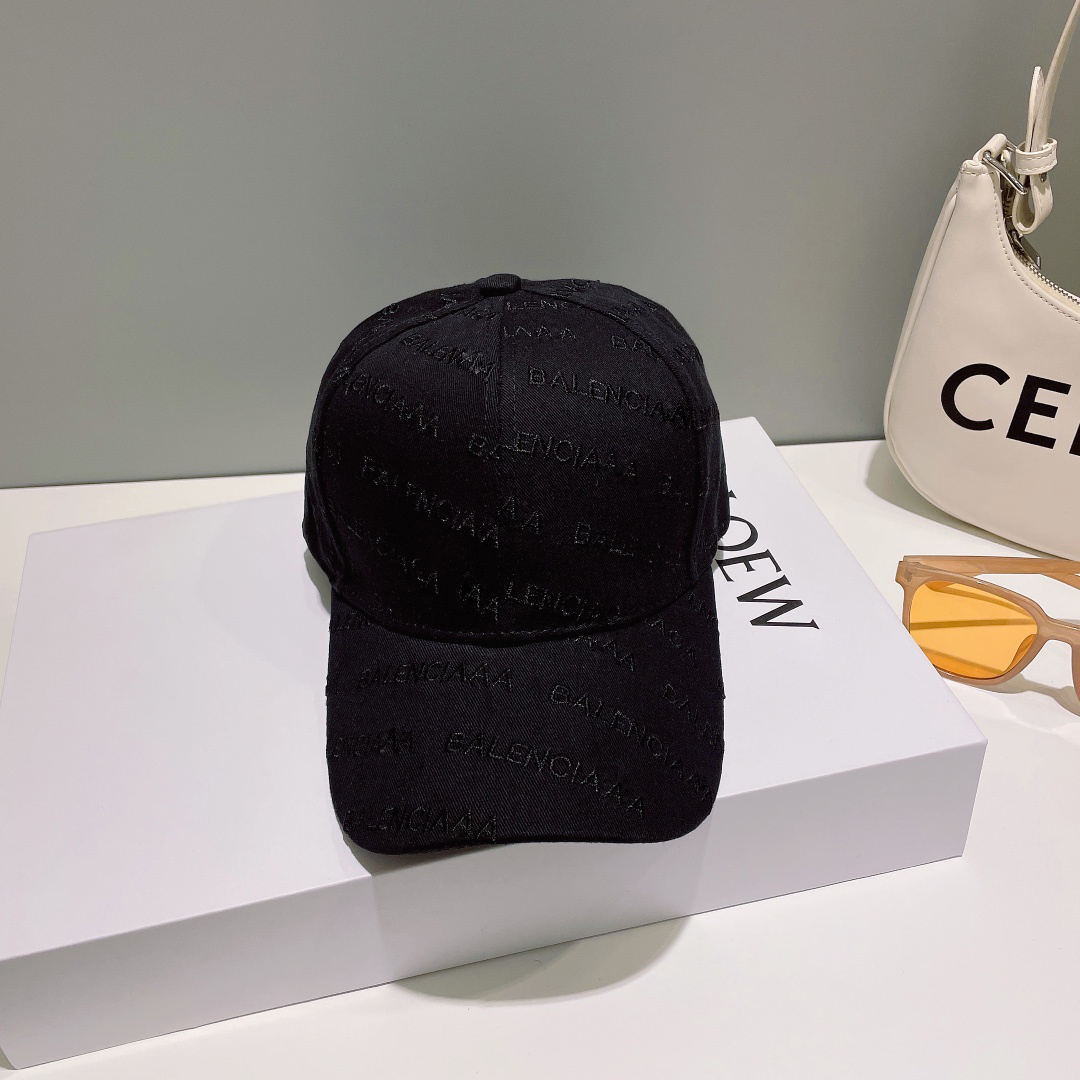 Women's sports style designer ball cap spring and summer couple holiday fashion letter embroidery casquette, Pink
Women's sports style designer ball cap spring and summer couple holiday fashion letter embroidery casquette, Pink