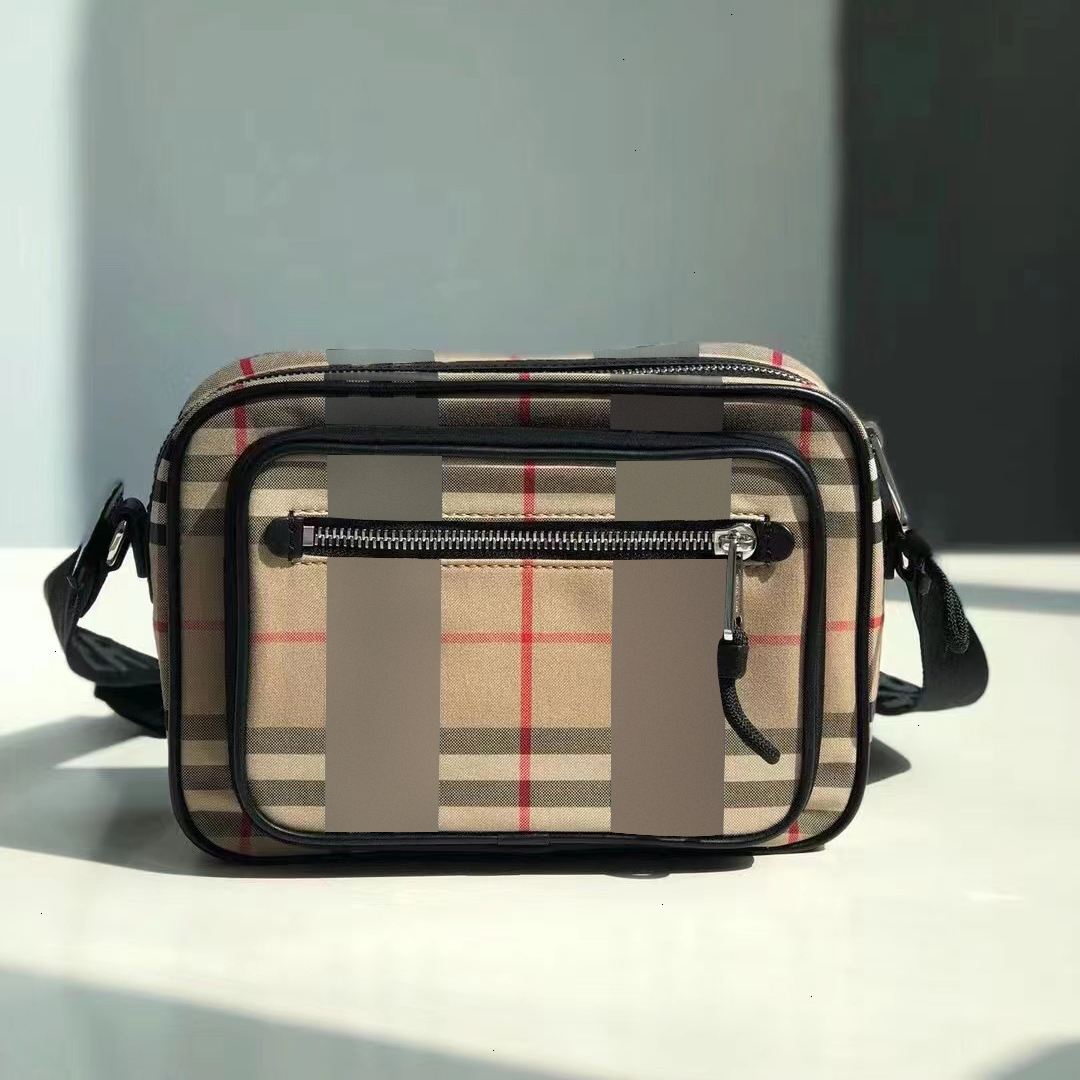 7A High quality Luxurys nylon camera Bag TB stripe handbag clutch burbrery Woman tote Man Designer crossbody Check fashion shopping travel satchel Makeup bag wallet
7A High quality Luxurys nylon camera Bag TB stripe handbag clutch burbrery Woman tote Man Designer crossbody Check fashion shopping travel satchel Makeup bag wallet