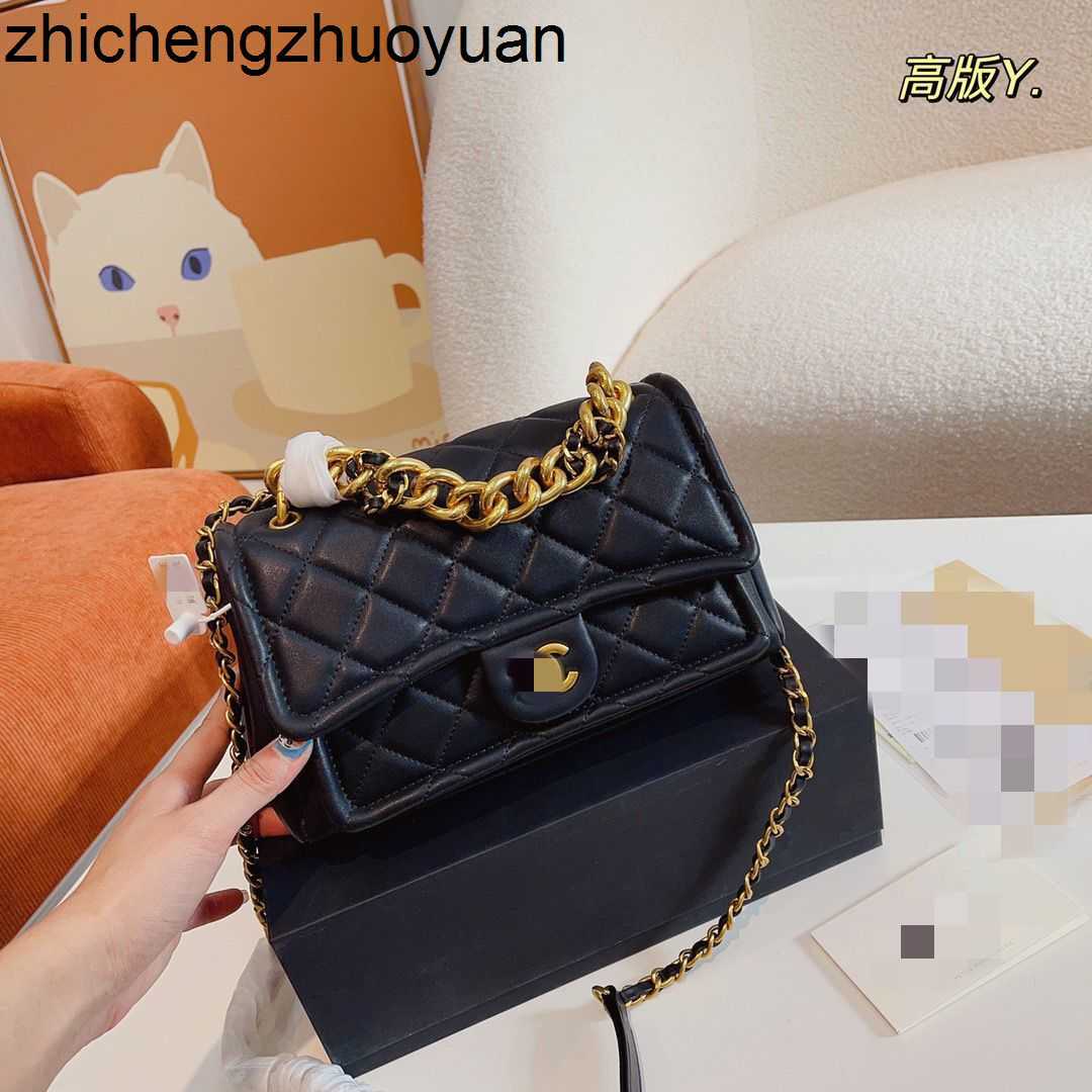 2023 designer new womens style fashion brand single shoulder messenger bags size womens handbag, Red
2023 designer new womens style fashion brand single shoulder messenger bags size womens handbag, Red