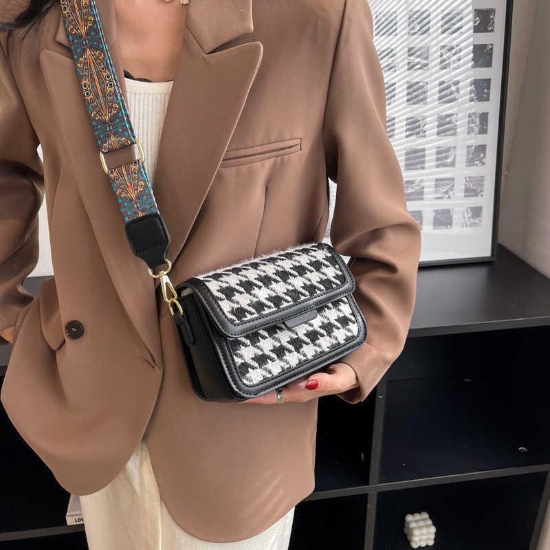 Bags for Crossbody Women 2024 Female Designers Trend Small Cloth Flap Bag Lady Winter Handbags and Purses