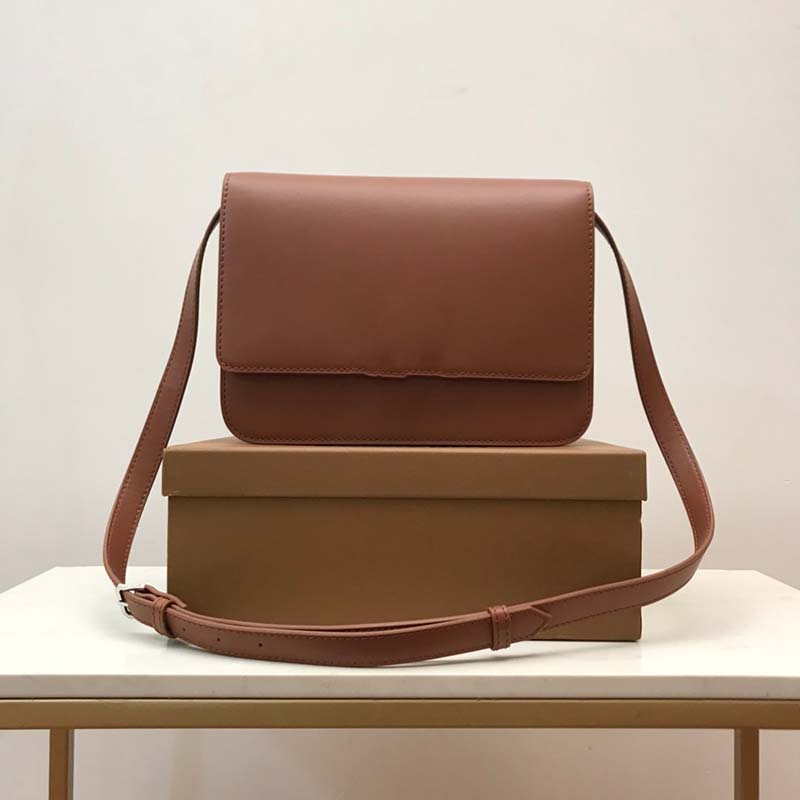 Quality luxurys designers bags handbags women messenger ladies messenger bag Women famous casual designer messenger lady cross body bags accessories, Black
Quality luxurys designers bags handbags women messenger ladies messenger bag Women famous casual designer messenger lady cross body bags accessories, Black