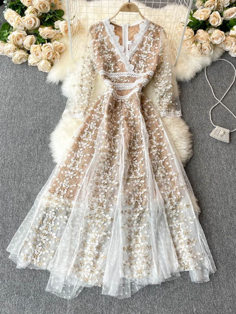 Casual Dresses Fashion Ladies Embroidered Flower Dress Women V Neck Half Sleeve Elegant Vintage Dot Mesh Patchwork Lace Long Vestidos 230309