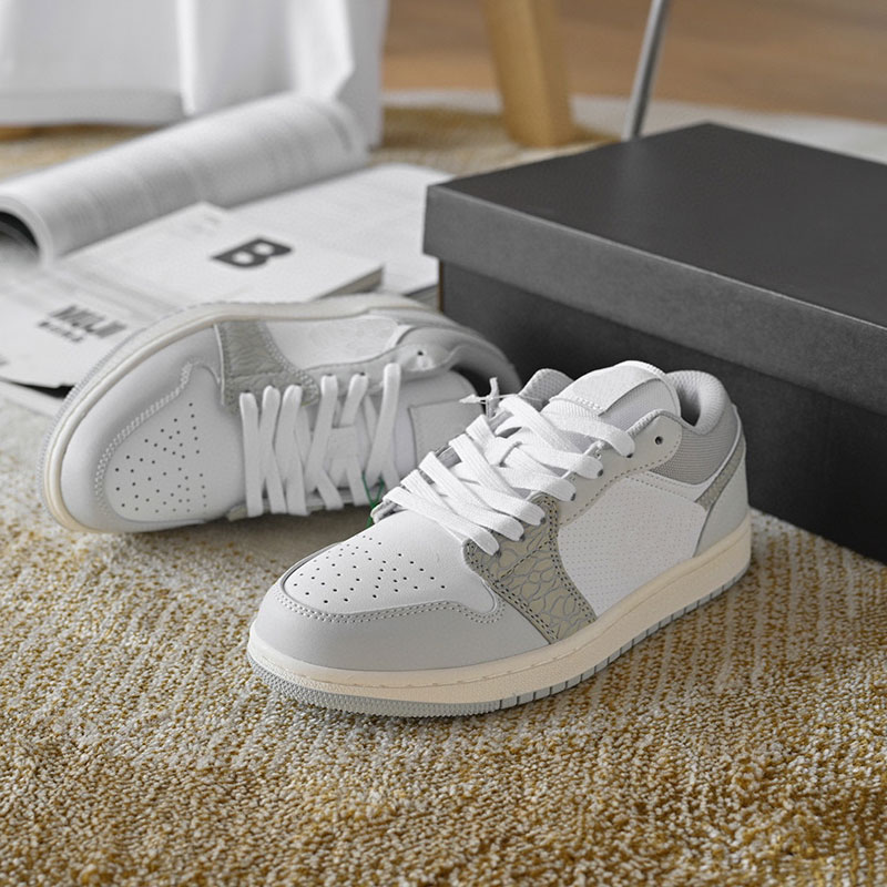 Outdoor Designers Shoes Men Mid 23SS Casual Sneaker Trainer FoRCes Skateboard Dunks Knit Airs High Women AIRFoRCes White Black Wheat Running Sports
Outdoor Designers Shoes Men Mid 23SS Casual Sneaker Trainer FoRCes Skateboard Dunks Knit Airs High Women AIRFoRCes White Black Wheat Running Sports