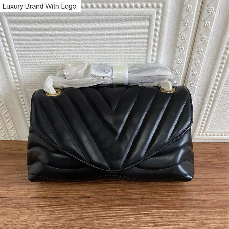 L Bag Handbags Classic Women New Wave Chain Shoulder Bag V Shaped Quilted Handbag Messenger Crossbody Bag Genuine Leather Handbags Purse L Letter Fahsion Wallet
L Bag Handbags Classic Women New Wave Chain Shoulder Bag V Shaped Quilted Handbag Messenger Crossbody Bag Genuine Leather Handbags Purse L Letter Fahsion Wallet