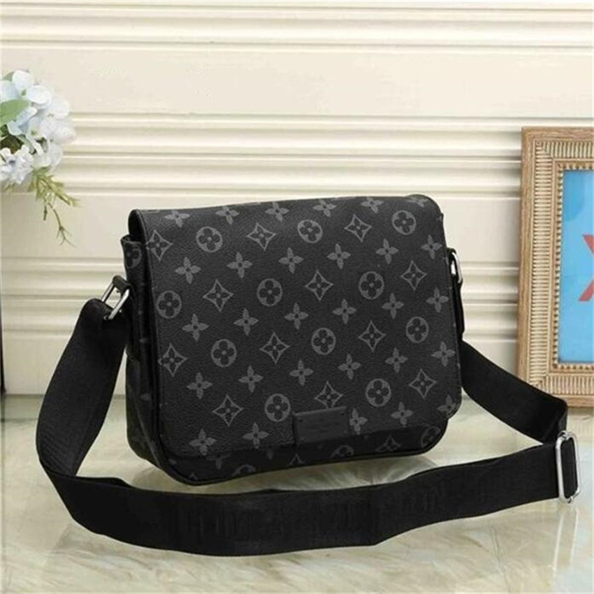 2023 New Luxury Brand High Quality Fashion Women Shopping bag Tote woman handbag purse shoulder date code serial number flower big large, Red
2023 New Luxury Brand High Quality Fashion Women Shopping bag Tote woman handbag purse shoulder date code serial number flower big large, Red