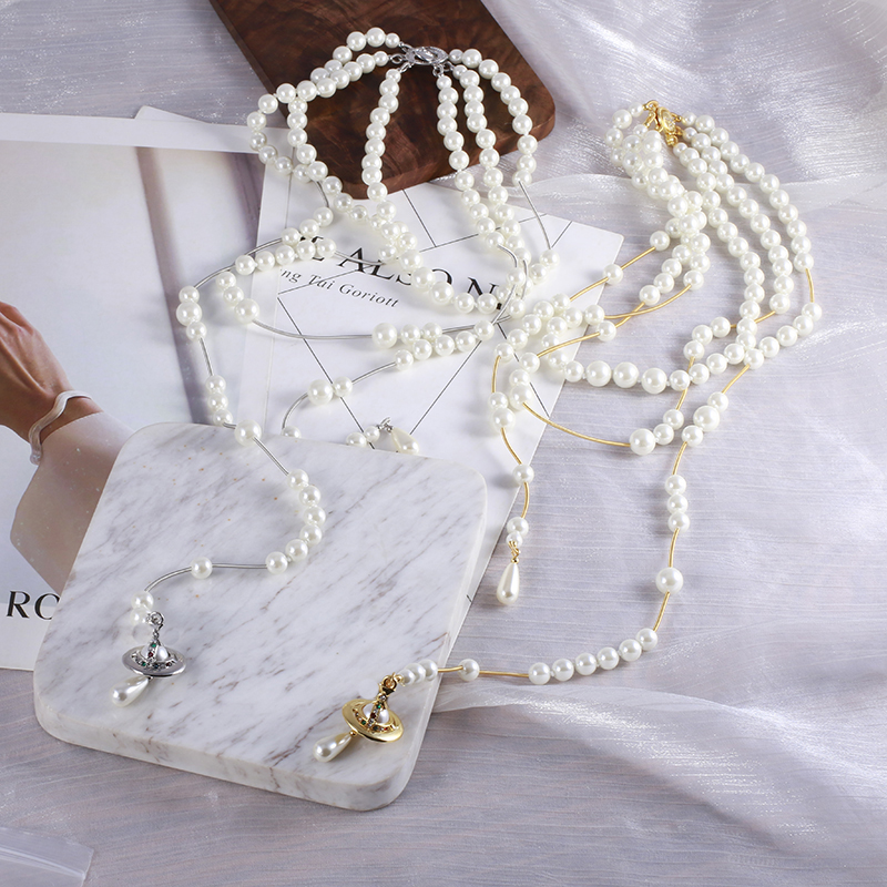 Luxury Designer Irregular pearl necklace Necklace Jewelry Necklace Party Three layer black crystal Saturn necklaces Vintage Fashion clavicle chain
Luxury Designer Irregular pearl necklace Necklace Jewelry Necklace Party Three layer black crystal Saturn necklaces Vintage Fashion clavicle chain