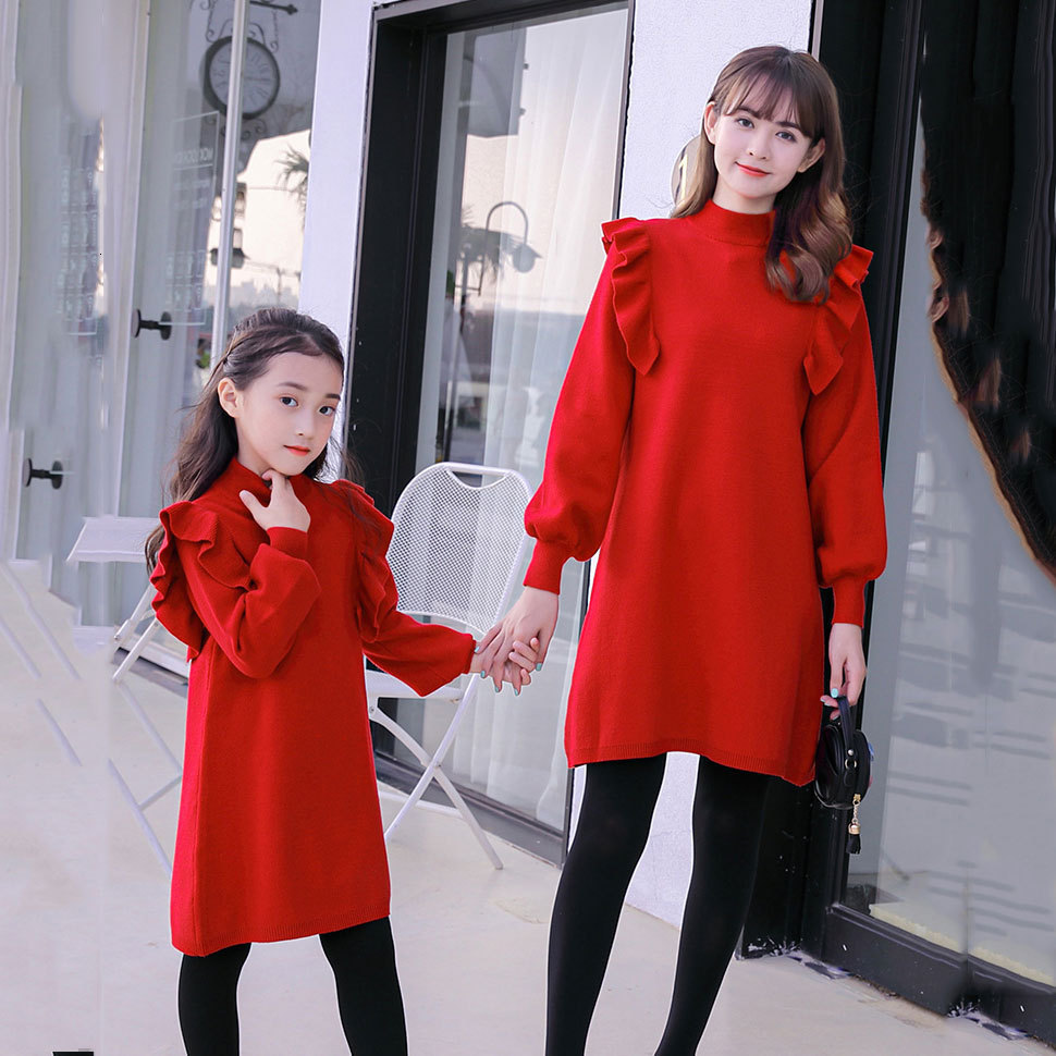 Family Matching Outfits Mommy and Me Clothing Christmas Knitted Long Sleeve Costumes Parentchild Dresses Clothes 230310
