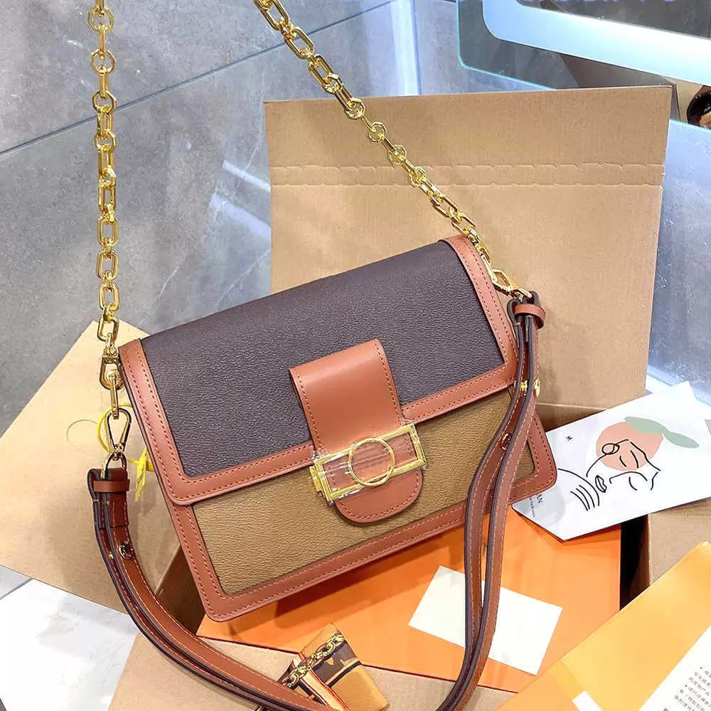 Top one quality women's men's shoulder bags Designer classic DAUPHINE golden hardware chain fashion messenger bags M45958 luxury handbags wallets puff hobo bag, Brown
Top one quality women's men's shoulder bags Designer classic DAUPHINE golden hardware chain fashion messenger bags M45958 luxury handbags wallets puff hobo bag, Brown