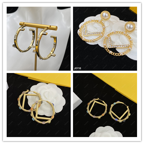 Fashion Dangle Gold Earrings Designer Hoop Earring Pearl Big Size Luxury Women Hoops F Wedding Party Jewerlry Accessories With Box
Fashion Dangle Gold Earrings Designer Hoop Earring Pearl Big Size Luxury Women Hoops F Wedding Party Jewerlry Accessories With Box