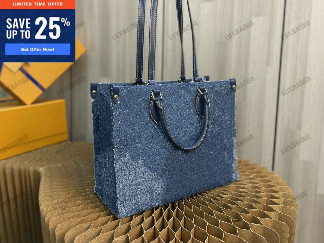 Totes M59608 ONTHEGO MM Jacquard Denim Tote Bag Navy Blue On The Go Shoulder Bag Stone Washed Effect, 01
Totes M59608 ONTHEGO MM Jacquard Denim Tote Bag Navy Blue On The Go Shoulder Bag Stone Washed Effect, 01