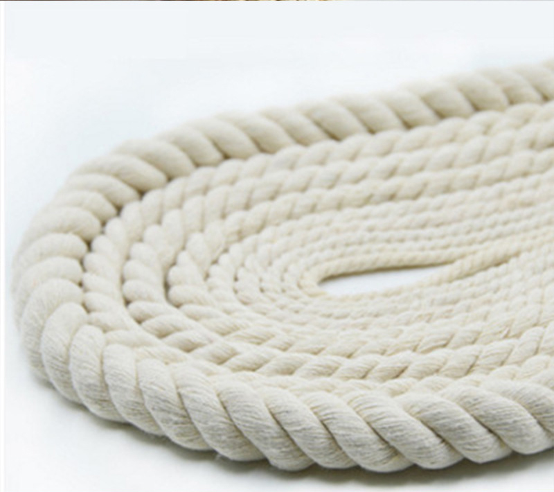 One piece of ordinary rope is numbered 100