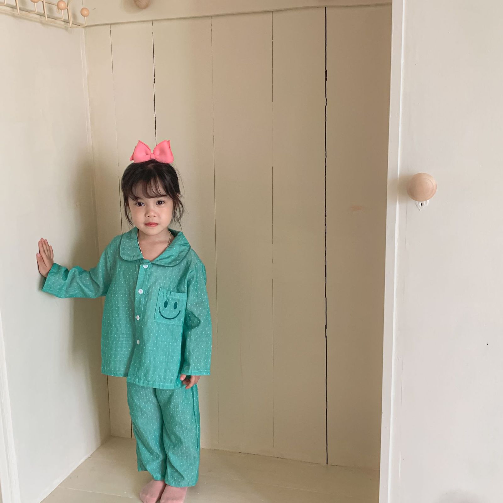 Pajamas Spring Autumn Kids cotton embroidery Pajama Sets Boys and Girls 4 colors dot dressing gown 230310