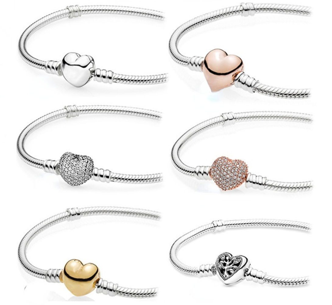 2023 Women's Sterling Silver Pandora Charm Densely Inlaid Love Family Tree Snake Bone Bracelet Fashion Universal Bracelet for Men and Women
2023 Women's Sterling Silver Pandora Charm Densely Inlaid Love Family Tree Snake Bone Bracelet Fashion Universal Bracelet for Men and Women