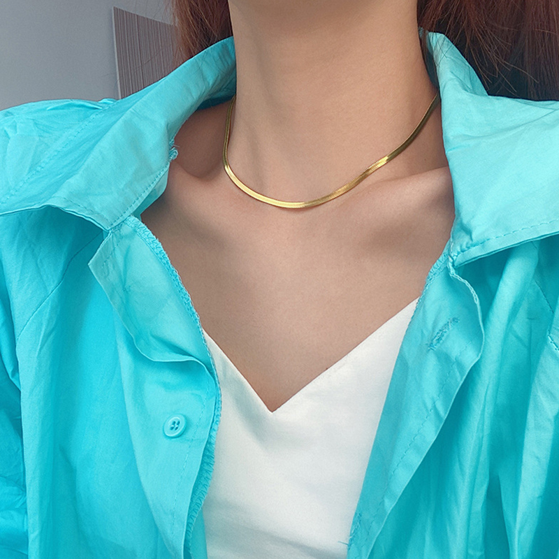 Chain For Man Designer Gold Snake Chain Necklace Fashion Love Pendant Personality woman necklace Choker 316L Stainless Steel INS Cool DIY Jewelry Crys