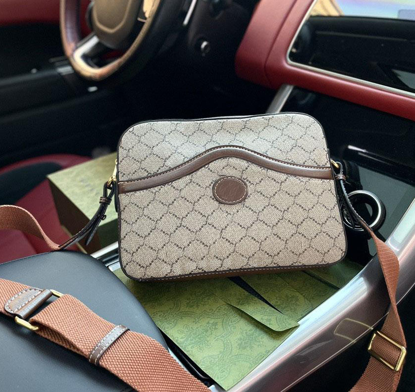 L Mens Womens Double G pattern Messenger Bags designer Mini Interlocking Handbag khaki Canvas ophidia pochette Shoulder Purses For Women with Dust bag 671620, 20*17*8cm
L Mens Womens Double G pattern Messenger Bags designer Mini Interlocking Handbag khaki Canvas ophidia pochette Shoulder Purses For Women with Dust bag 671620, 20*17*8cm