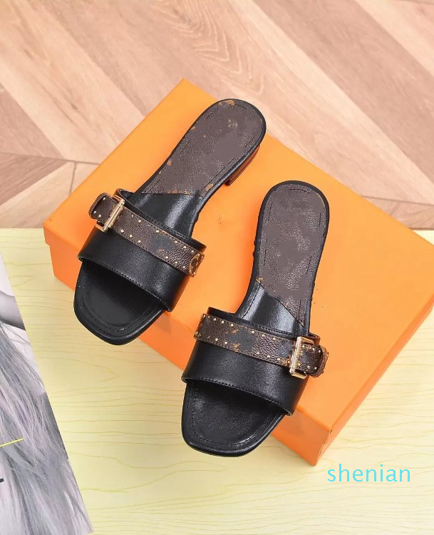 Fashion Women Slipper Designer Slippers Genuine Leather Ladies 2023 Summer Beach Striped Causal Flip Flops Flat Slide Sandals Cotton Fluffy Fur Slides 0427, 01
Fashion Women Slipper Designer Slippers Genuine Leather Ladies 2023 Summer Beach Striped Causal Flip Flops Flat Slide Sandals Cotton Fluffy Fur Slides 0427, 01