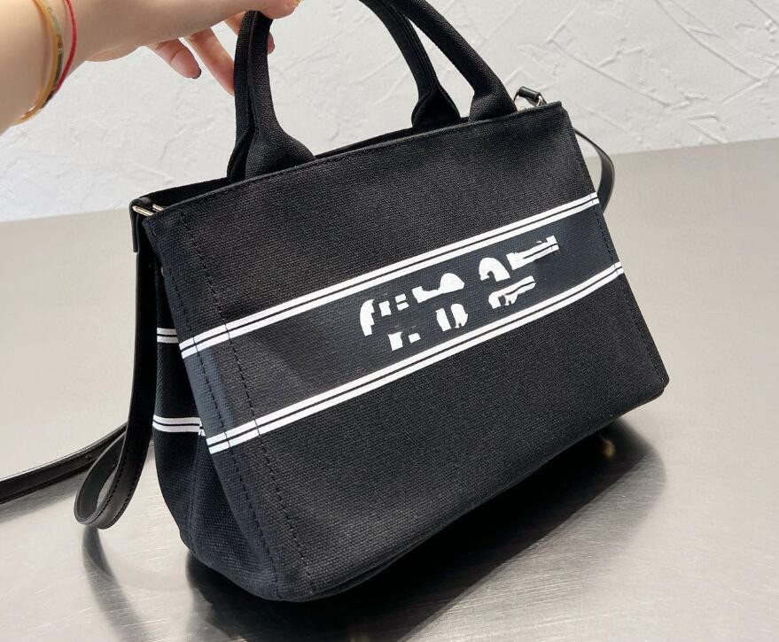 qq luxury Women handbags WOODY Tote shopping bag handbag high Canvas bag hobo fashion linen Large Beach bags luxury designer travel Crossbody Shoulder bag Purses, 01
qq luxury Women handbags WOODY Tote shopping bag handbag high Canvas bag hobo fashion linen Large Beach bags luxury designer travel Crossbody Shoulder bag Purses, 01