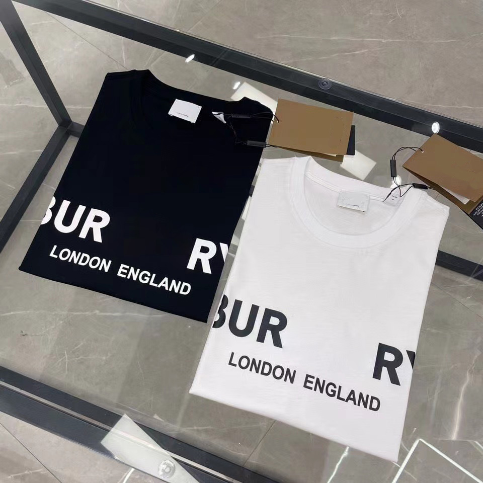 Men's T-Shirts Men's Tops T-Shirts Women's Printed Letters Designer Casual Cotton Short Sleeve Luxury Clothing Street Polo Short Sleeve Clothes
Men's T-Shirts Men's Tops T-Shirts Women's Printed Letters Designer Casual Cotton Short Sleeve Luxury Clothing Street Polo Short Sleeve Clothes