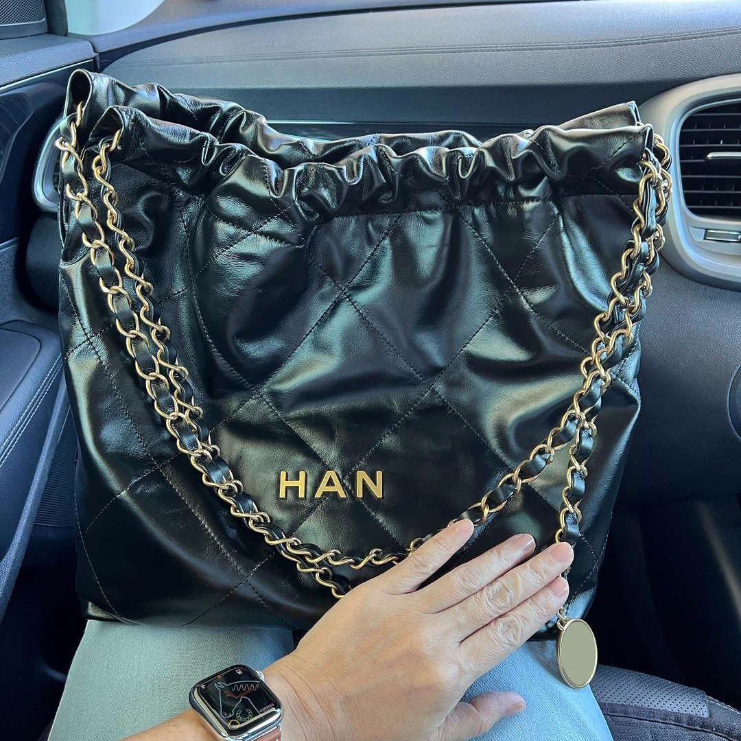 2022 22 Latest Products the tote bag luxury Women fashionable designer channel bag golden chain Man cc purse handbag Cross body Lambskin Leather Shoulder clutch bags, Grey
2022 22 Latest Products the tote bag luxury Women fashionable designer channel bag golden chain Man cc purse handbag Cross body Lambskin Leather Shoulder clutch bags, Grey