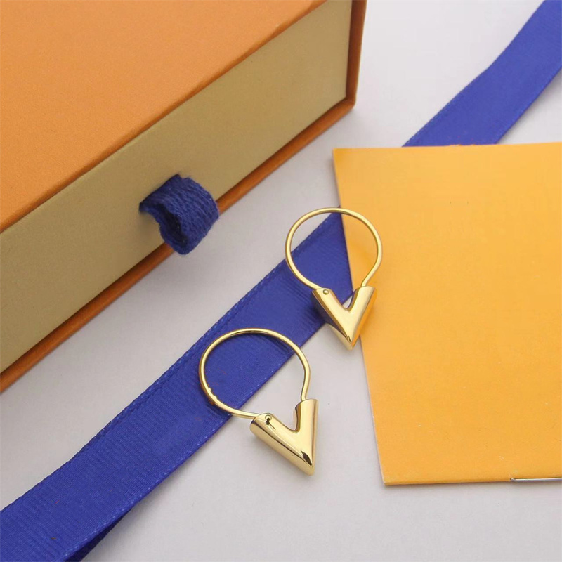 Not faded Stainless Steel Designer Stud Hollow Letter Silver Rose Colors Simple Gold Earrings for Women Party Engagement Hoop Wholesale Jewelry Gift
Not faded Stainless Steel Designer Stud Hollow Letter Silver Rose Colors Simple Gold Earrings for Women Party Engagement Hoop Wholesale Jewelry Gift