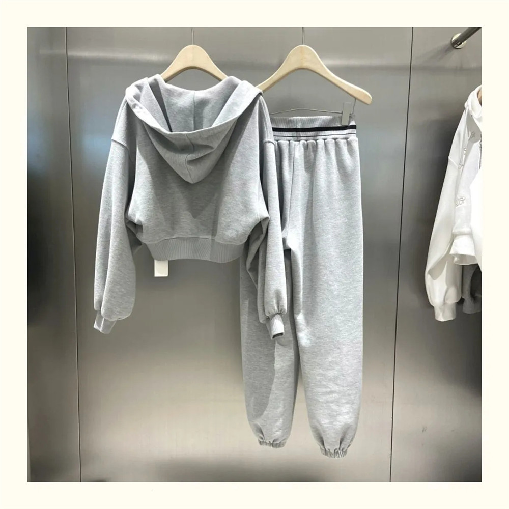 Womens Two Piece Pants Tracksuits Women Leisure Sports Suit Hoodie Long Pants Vest ThreePiece Sets Oversized Sportwear Tracksuit Set Autumn Suits Y2k 