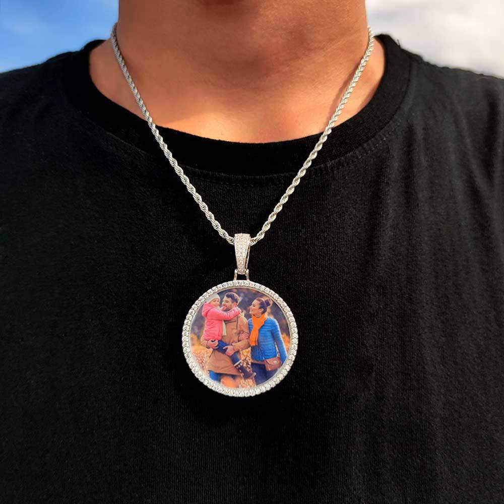 Customize Photo Pendant Necklace Round Memorial Frame Medal Pendants with Zircon Three Sizes
