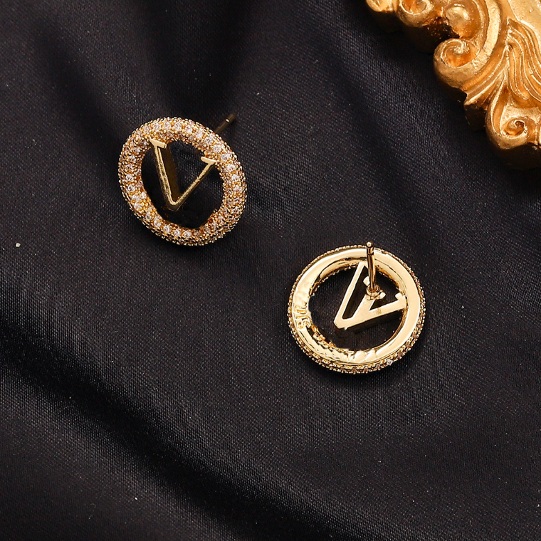 Logo Luxury Necklace Earring Bracelet Set 18 Gold 925 Silver Necklaces Designer Pendant Stamp Earring Springtime Vintage Letter Pendant Necklace Charm Gift Box, Zg2172-sliver braelet
Logo Luxury Necklace Earring Bracelet Set 18 Gold 925 Silver Necklaces Designer Pendant Stamp Earring Springtime Vintage Letter Pendant Necklace Charm Gift Box, Zg2172-sliver braelet