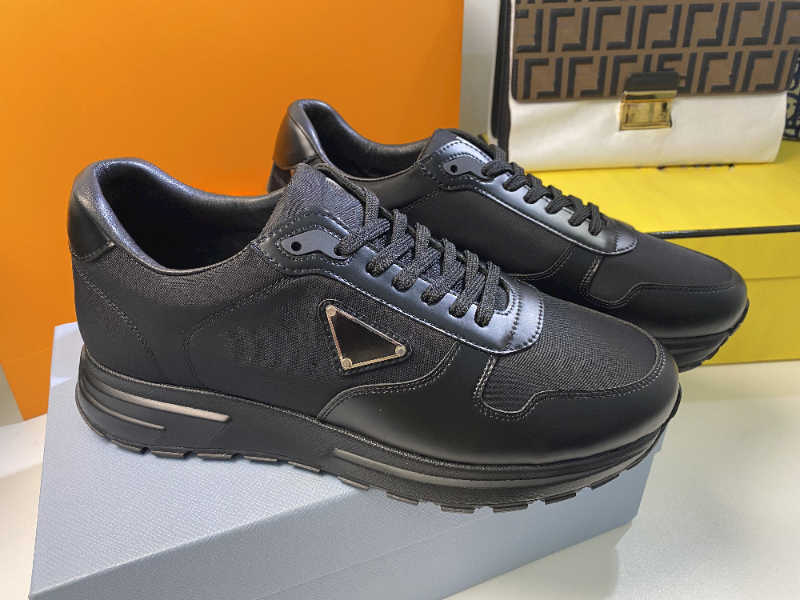 Top Quality Luxury Shoes Designer Men Sneakers Fashion Genuine Leather Casual Shoes
